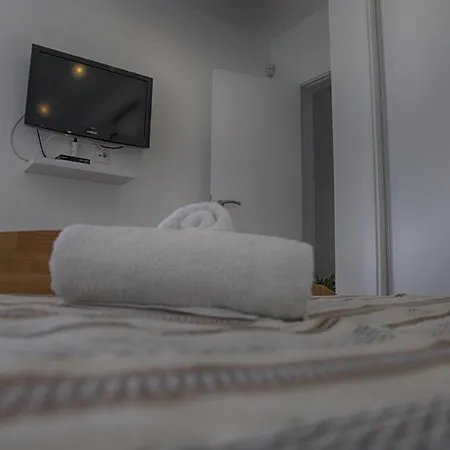 Celestine Piscine Portimao Algarve Wifi